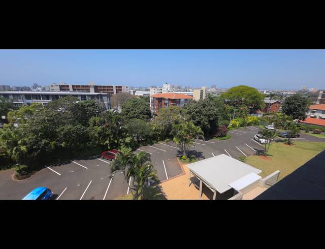 2 BEDROOM APARTMENT FOR SALE IN ESSENWOOD
